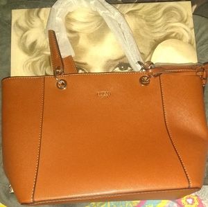 Guess purse.